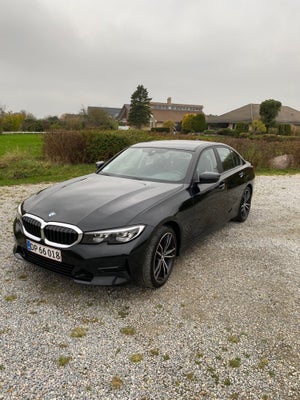 BMW 320i 2,0 Connected aut. 4d