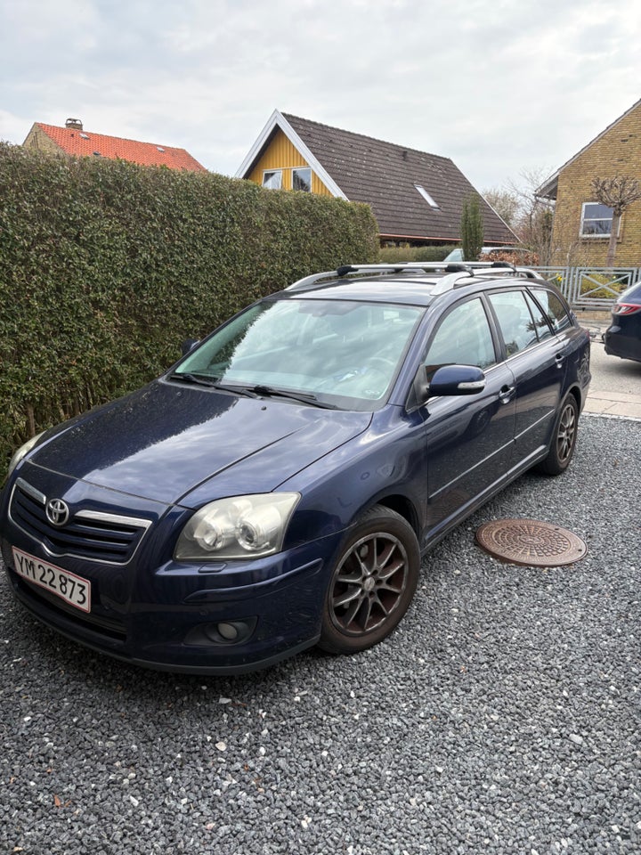 Toyota Avensis 1,8 VVT-i Sol stc. 5d