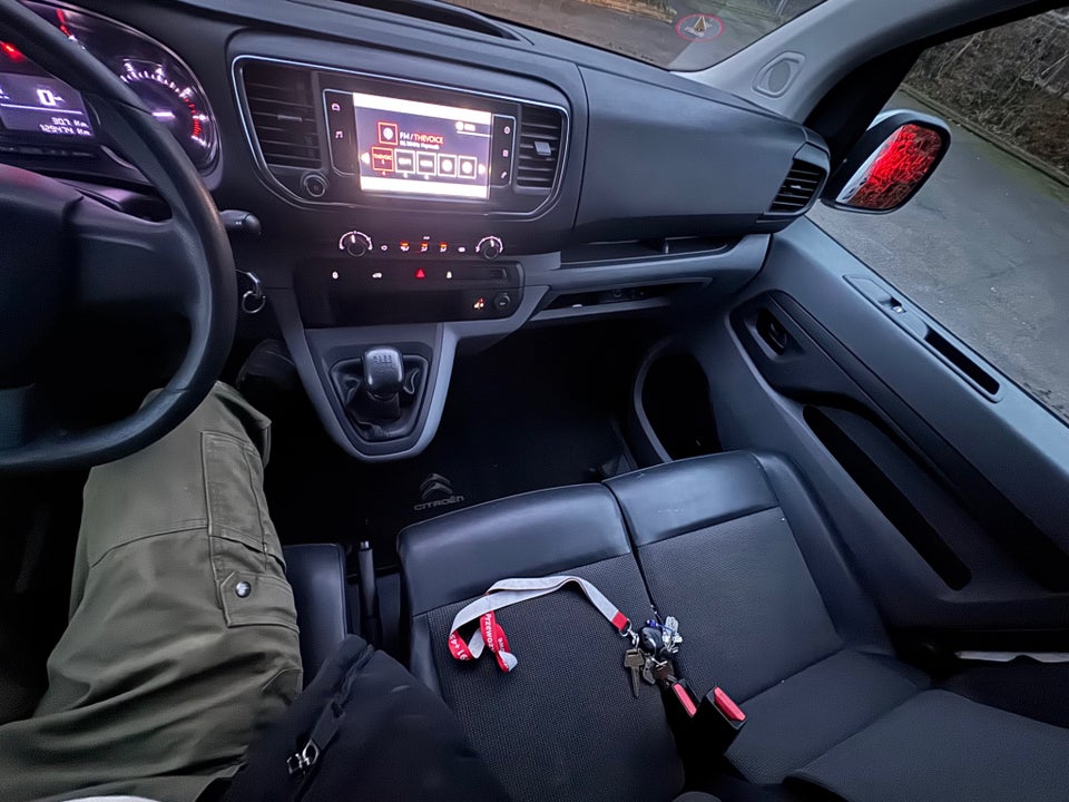 Citroën Jumpy 2,0 BlueHDi 120 L2N1