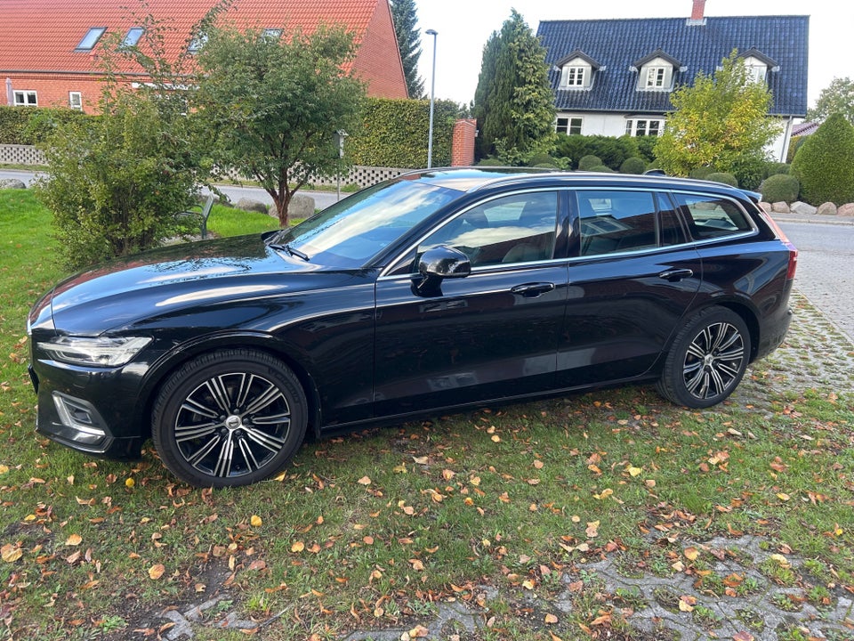 Volvo V60 2,0 B4 197 Inscription aut. 5d