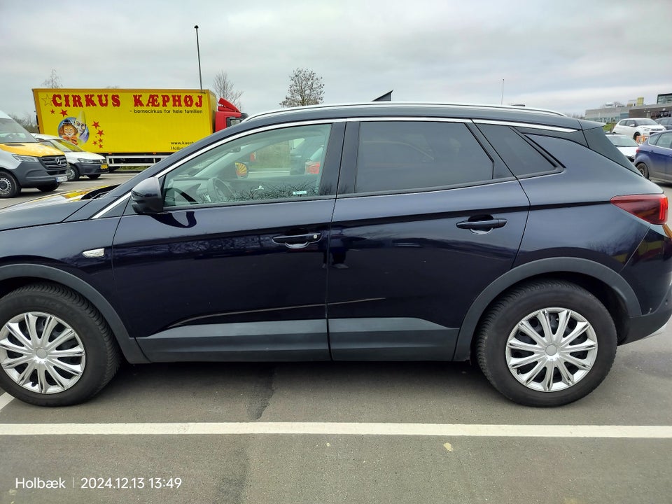 Opel Grandland X 1,2 T 130 Innovation aut. 5d