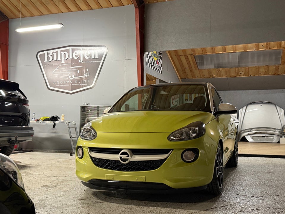 Opel Adam 1,4 87 Glam 3d