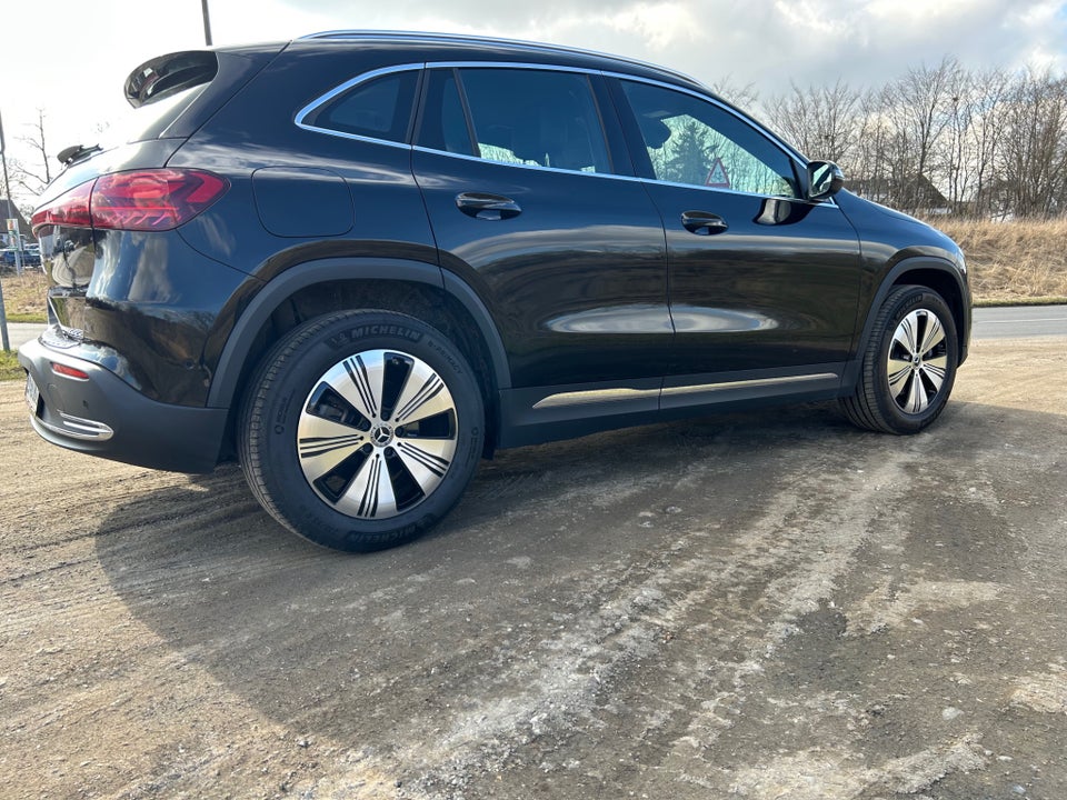 Mercedes EQA250 Progressive Advance 5d