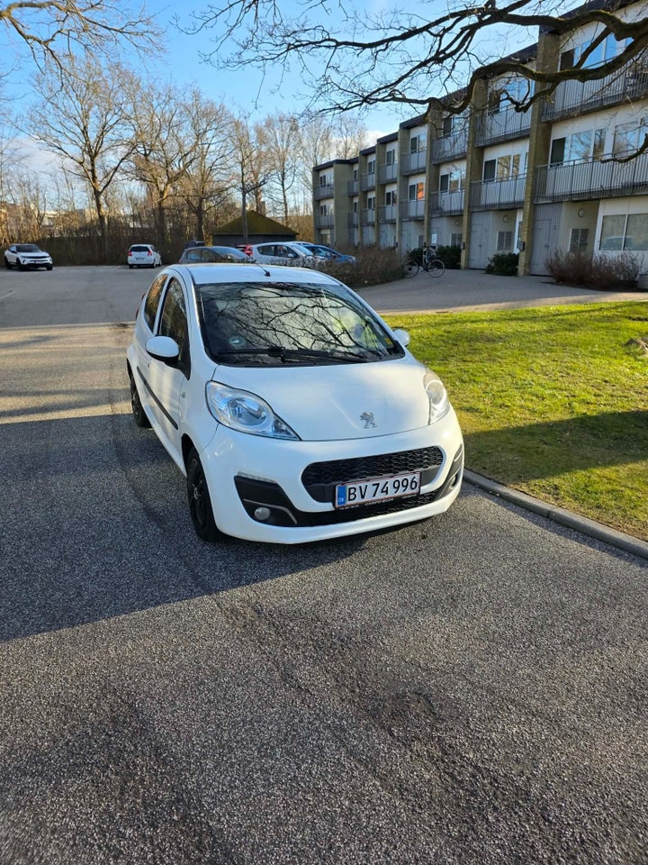 Peugeot 107 1,0 Active 5d