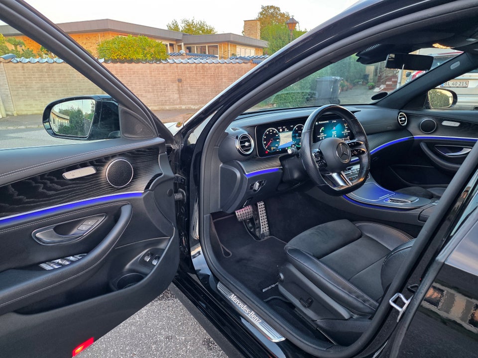 Mercedes E300 e 2,0 AMG Line stc. aut. 5d