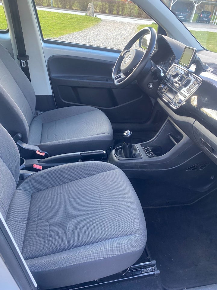 VW Up! 1,0 60 Move Up! BMT 5d