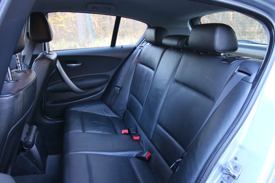 BMW 118i 2,0 Advantage 5d