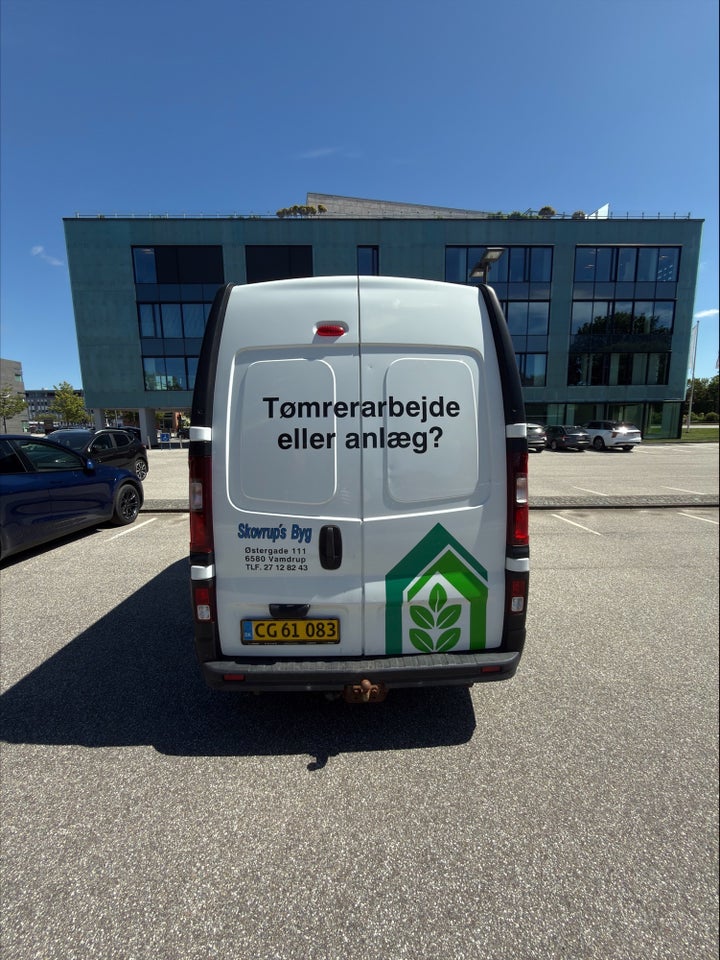 Renault Trafic T29 1,6 dCi 125 L2H2