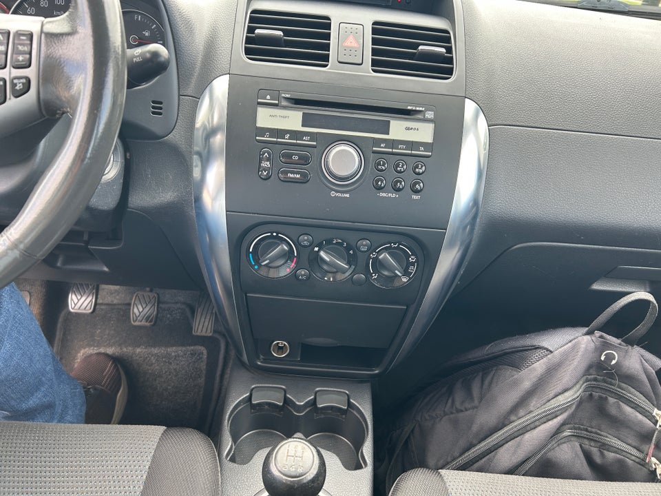 Suzuki SX4 1,6 GLS 5d