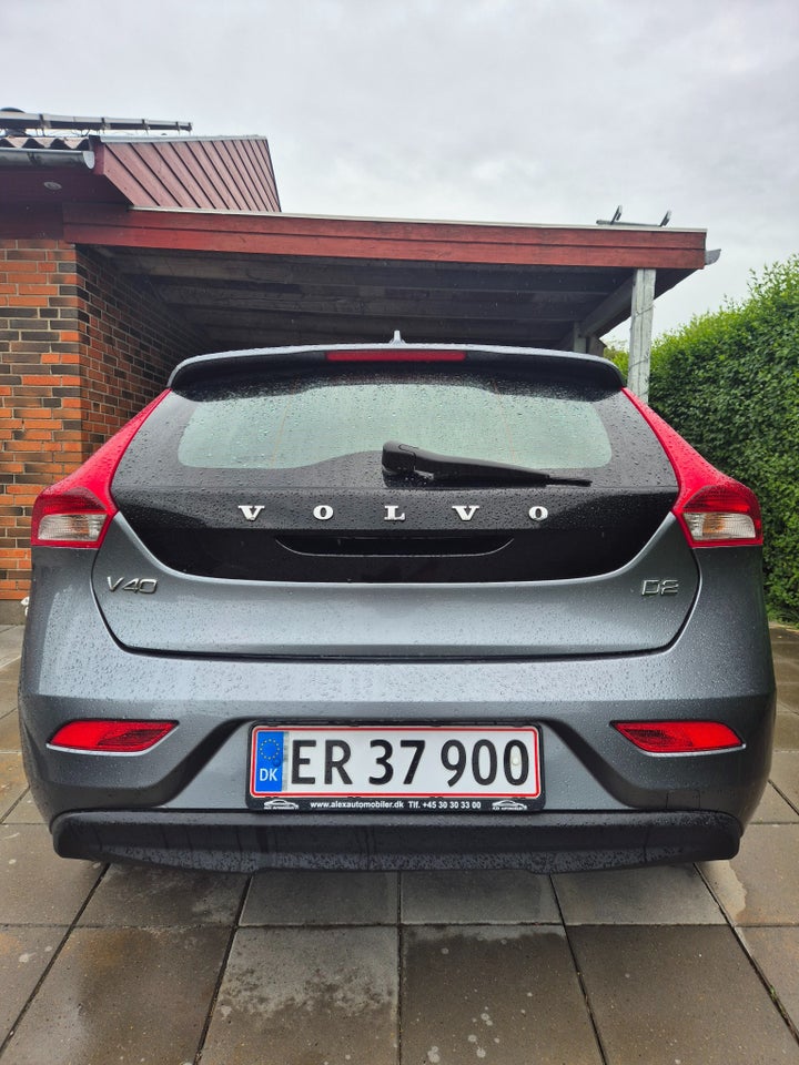 Volvo V40 1,6 D2 115 Drive-E 5d