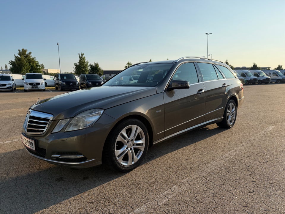 Mercedes E350 3,0 CDi Elegance stc. aut. BE 5d