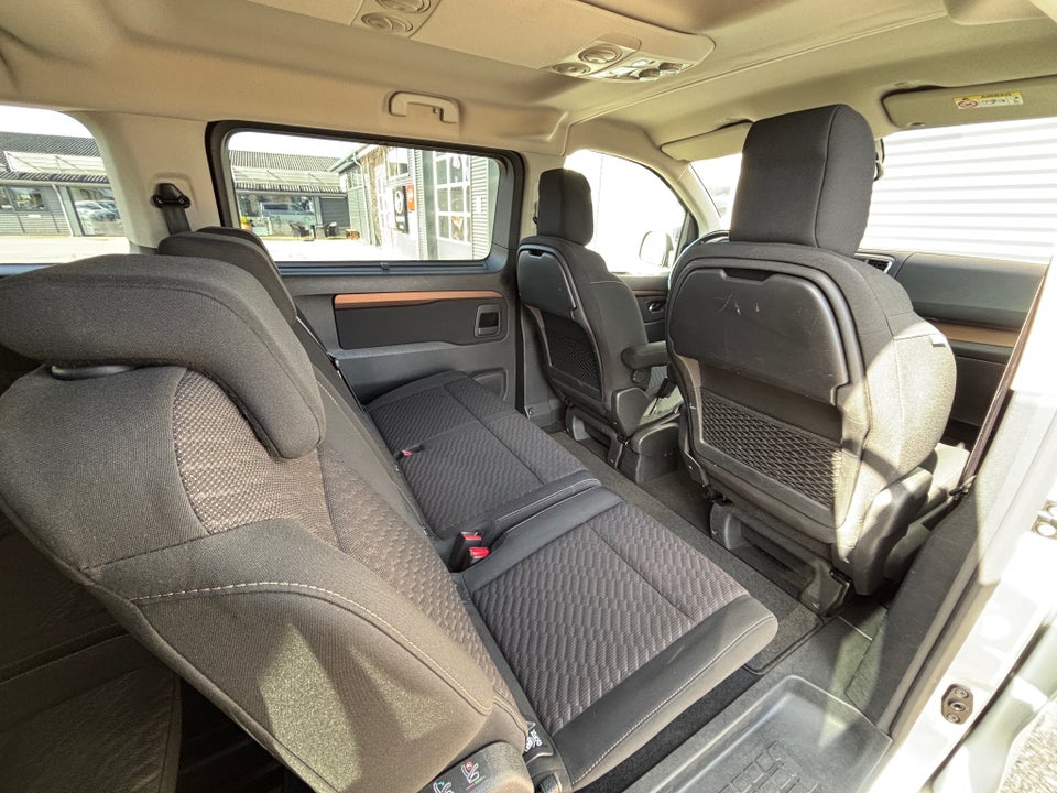 Toyota ProAce Verso 2,0 D 150 Long Family 4d