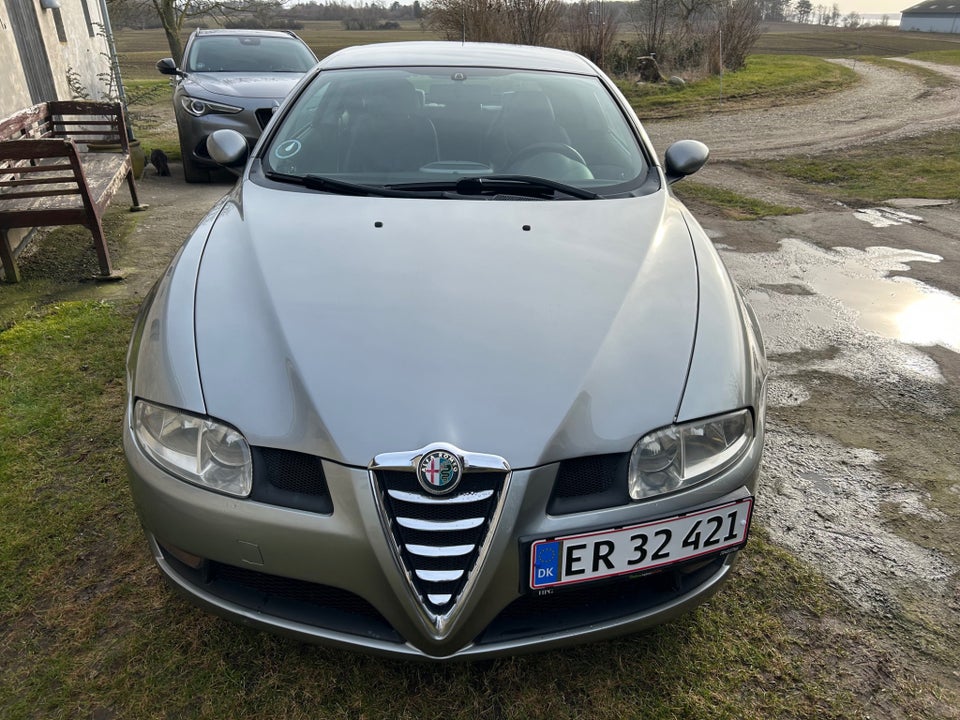 Alfa Romeo GT 3,2 V6 24V 3d