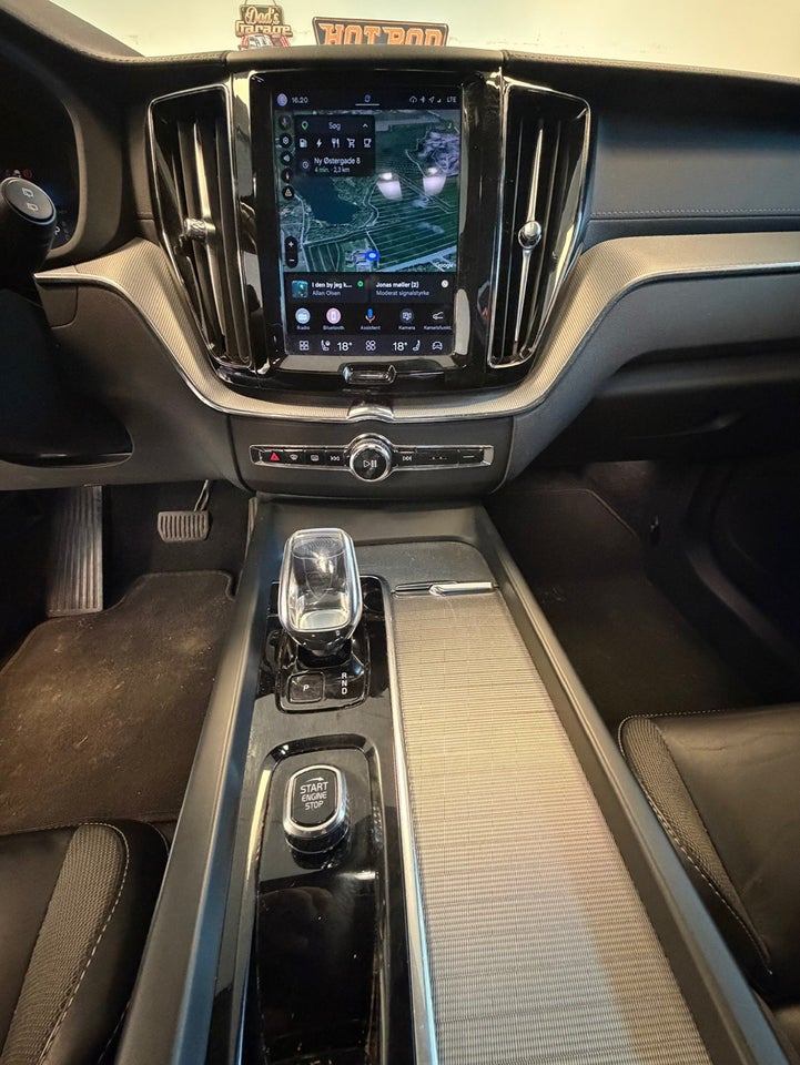 Volvo XC60 2,0 T8 ReCharge Ultimate Dark aut. AWD 5d
