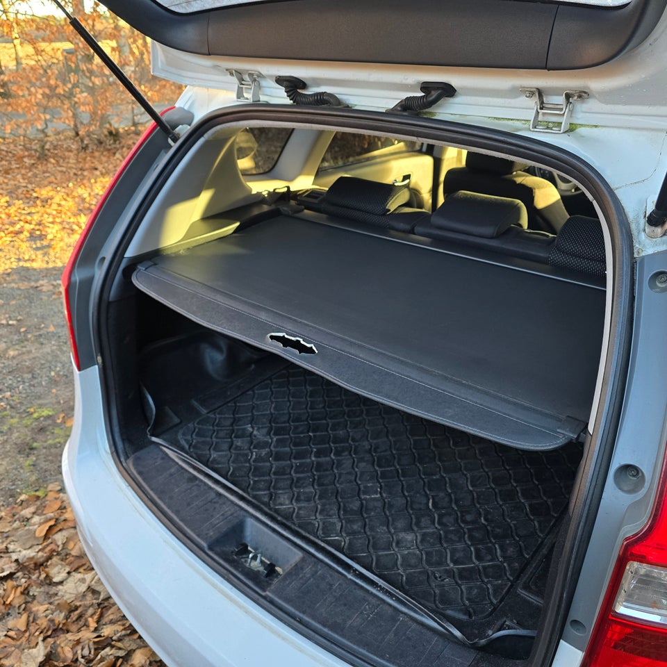 Hyundai i30 1,6 CRDi 90 Blue Drive CW 5d