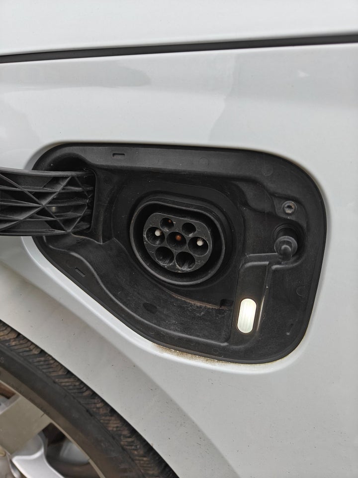 Skoda Octavia 1,4 TSi iV Plus Combi DSG 5d