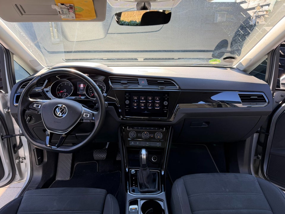 VW Touran 1,5 TSi 150 Highline DSG 7prs 5d