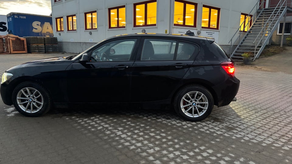 BMW 116d 2,0 Sport Line aut. 5d