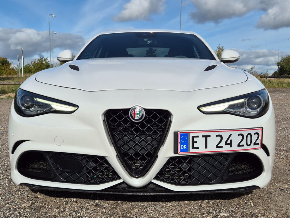Alfa Romeo Giulia 2,9 V6 Quadrifoglio aut. 4d