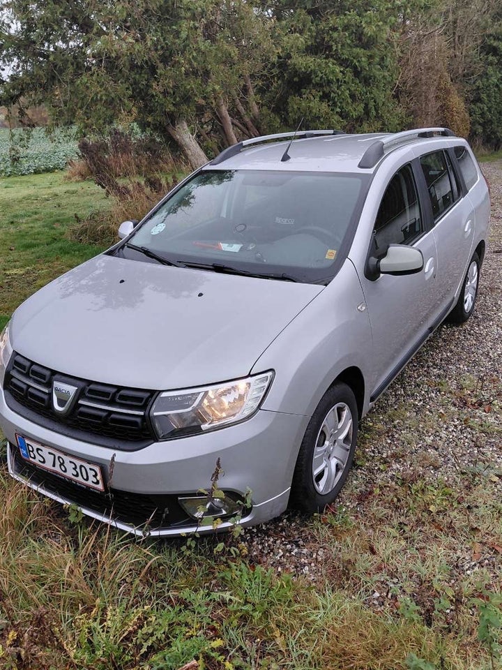 Dacia Logan 0,9 TCe 90 Family Edition MCV Easy-R 5d
