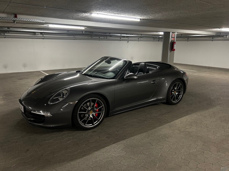 Porsche 911 Carrera 4S 3,8 Cabriolet PDK 2d