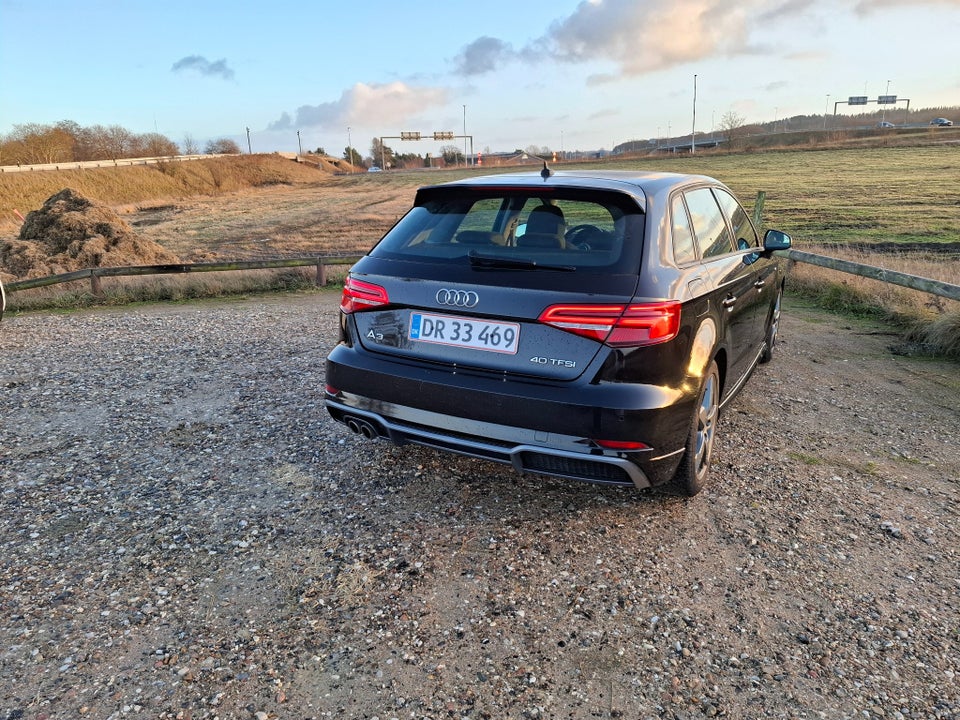 Audi A3 40 TFSi Sport Limited Sportback S-tr. 5d