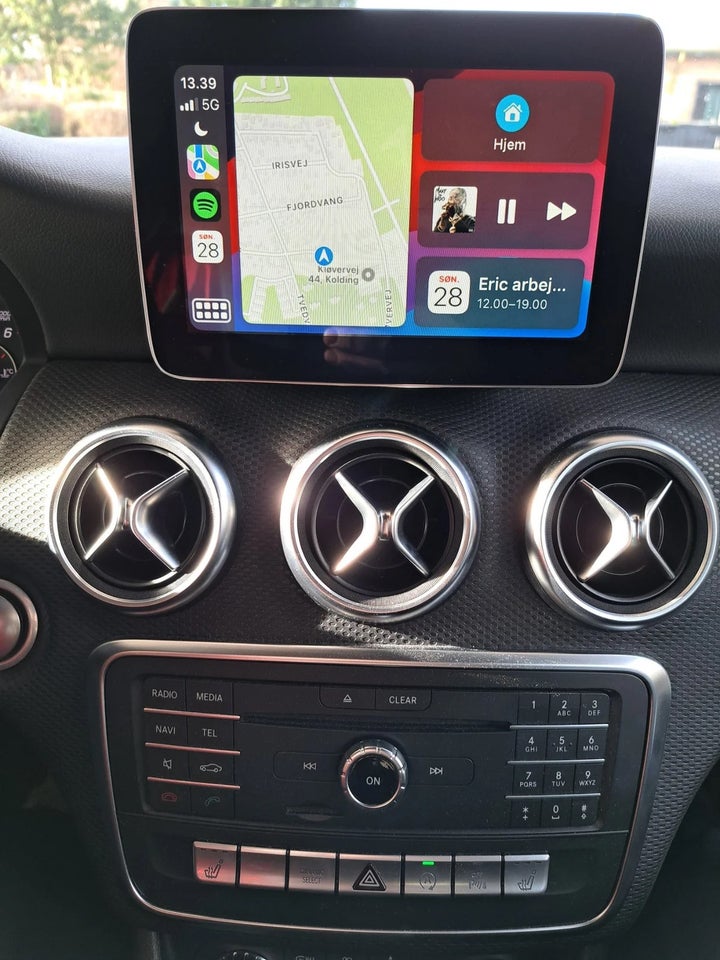 Mercedes A180 d 1,5 AMG Line aut. 5d