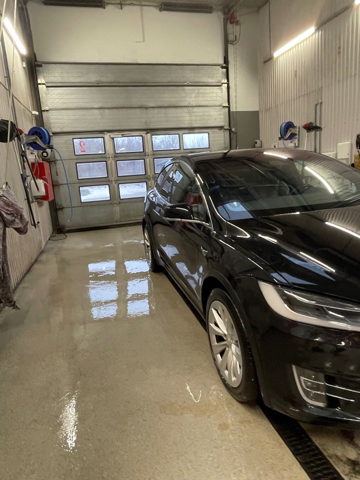 Tesla Model X 75D 7prs 5d