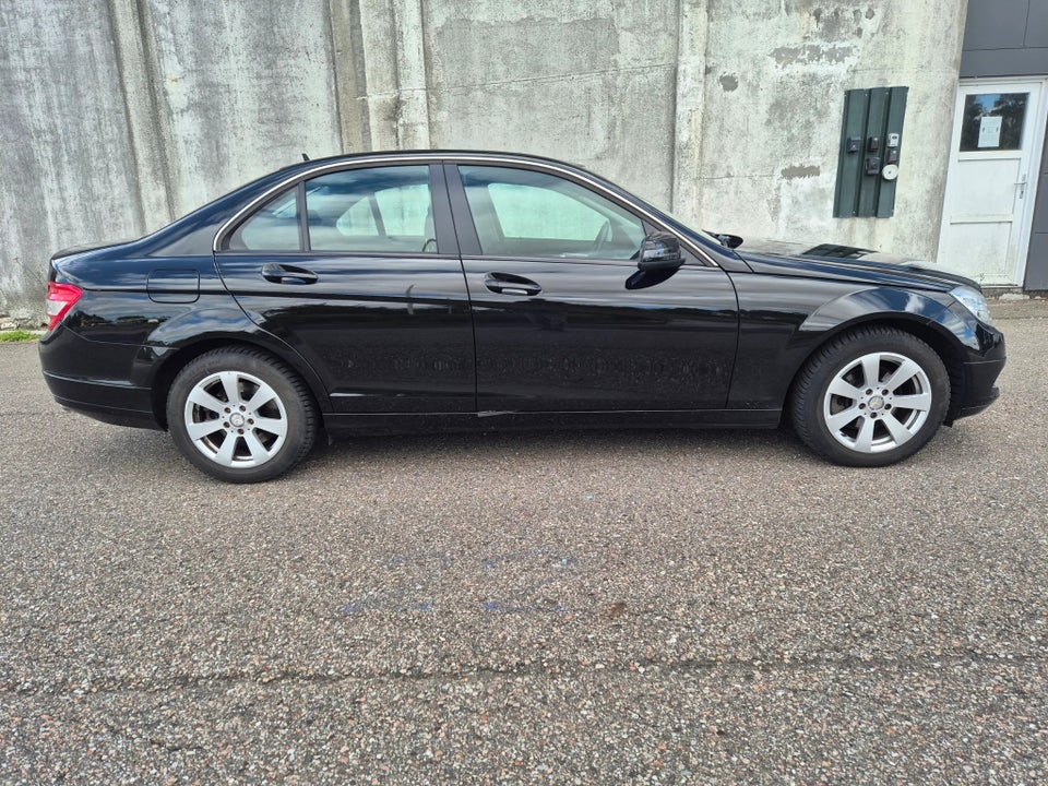 Mercedes C280 3,0 Avantgarde aut. 4d