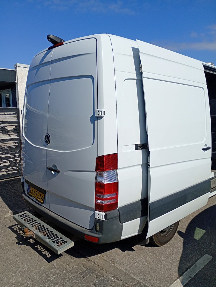 Mercedes Sprinter 316 2,2 CDi R2 Kassevogn 5d