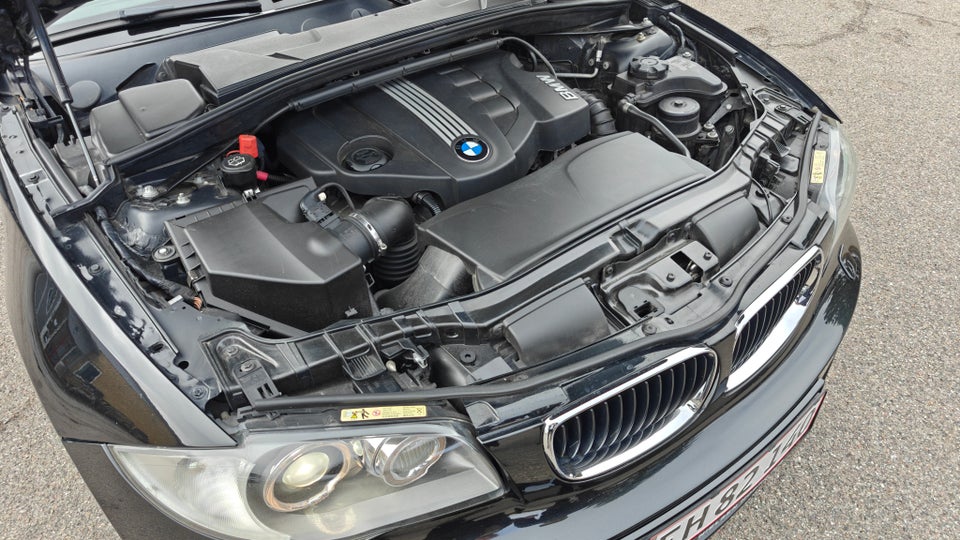 BMW 120d 2,0 Cabriolet aut. 2d