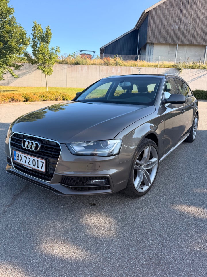 Audi A4 2,0 TDi 150 S-line Avant Multitr. 5d