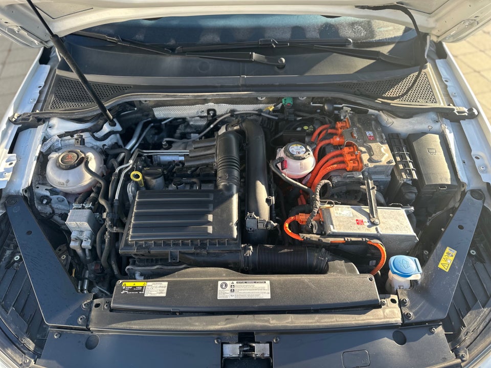 VW Passat 1,4 GTE Highline+ Variant DSG 5d