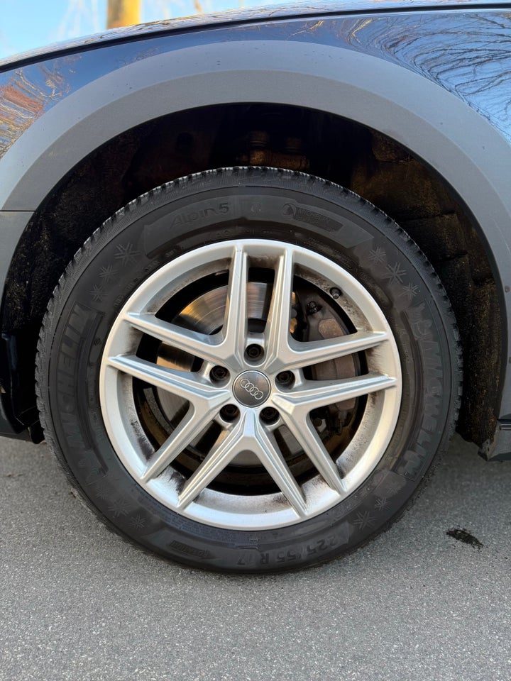 Audi A4 allroad 2,0 TFSi 252 quattro S-tr. 5d