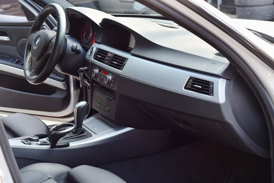 BMW 325i 3,0 Touring Steptr. 5d