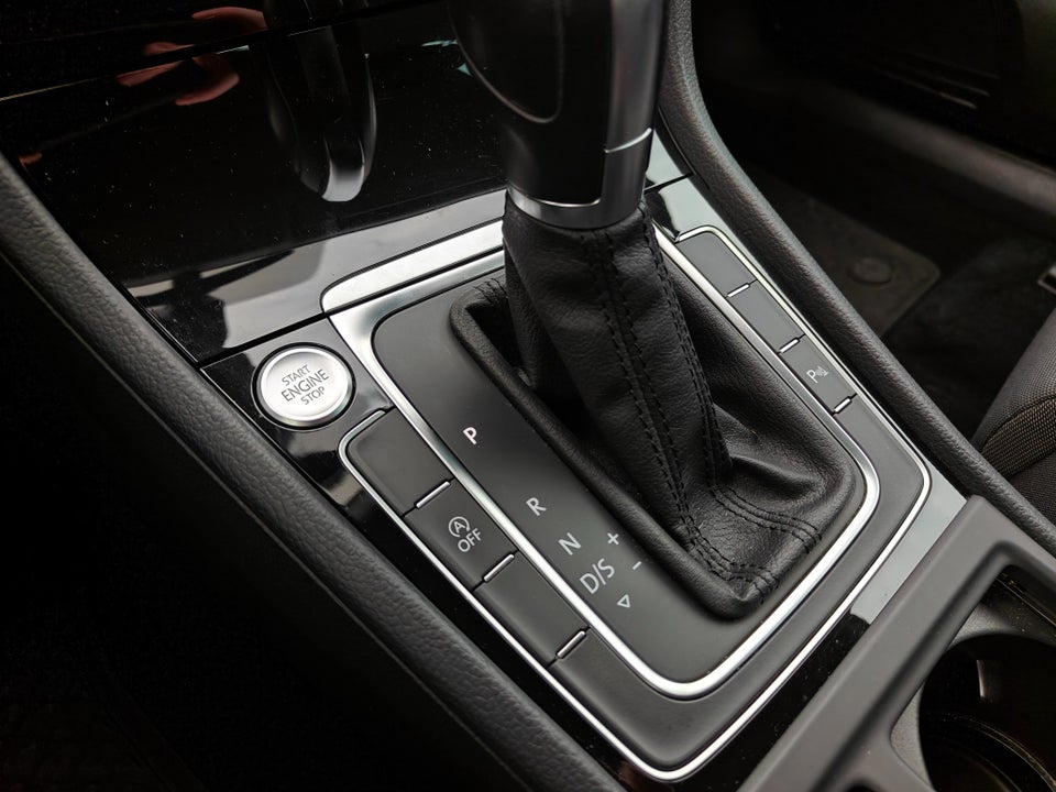 VW Golf VII 1,5 TSi 150 Highline DSG 5d