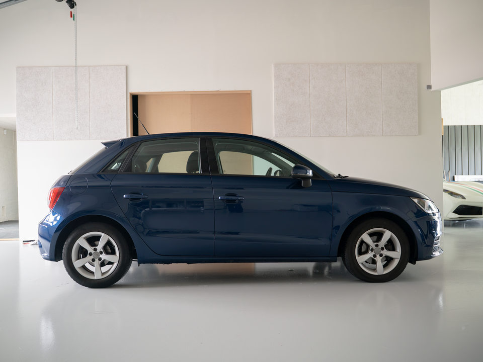 Audi A1 1,0 TFSi 95 Sportback S-tr. 5d
