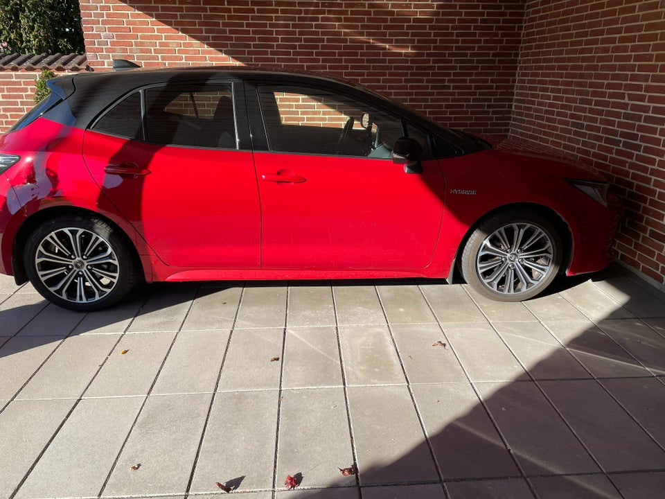 Toyota Corolla 1,8 Hybrid H3 Design MDS 5d