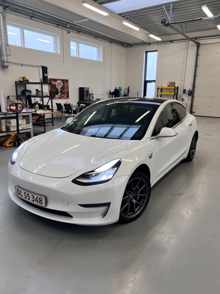 Tesla Model 3 Long Range RWD 4d