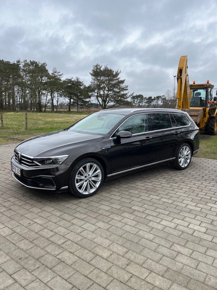 VW Passat 1,4 GTE Variant DSG 5d