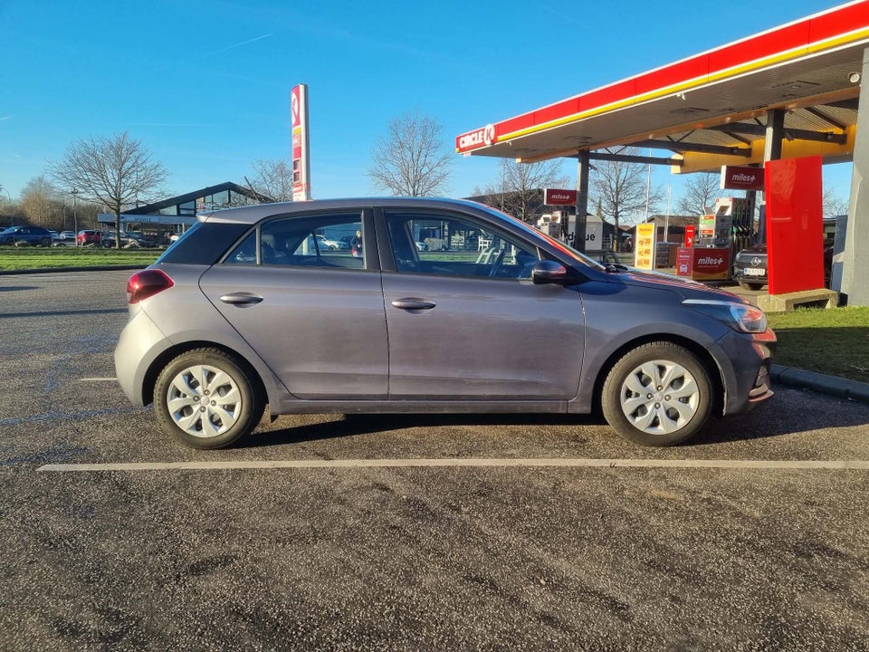 Hyundai i20 1,0 T-GDi Trend 5d