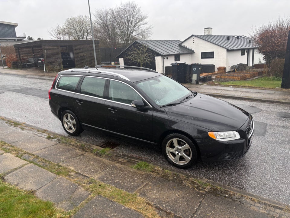 Volvo V70 2,0 D3 163 Momentum aut. 5d