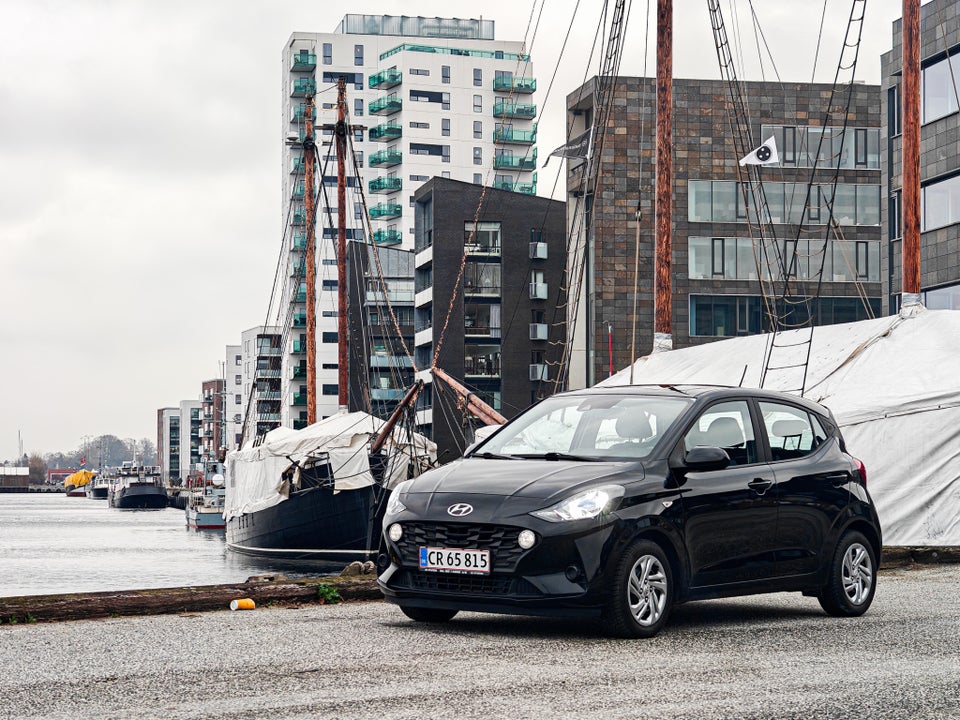 Hyundai i10 1,0 MPi Essential Komfort 5d