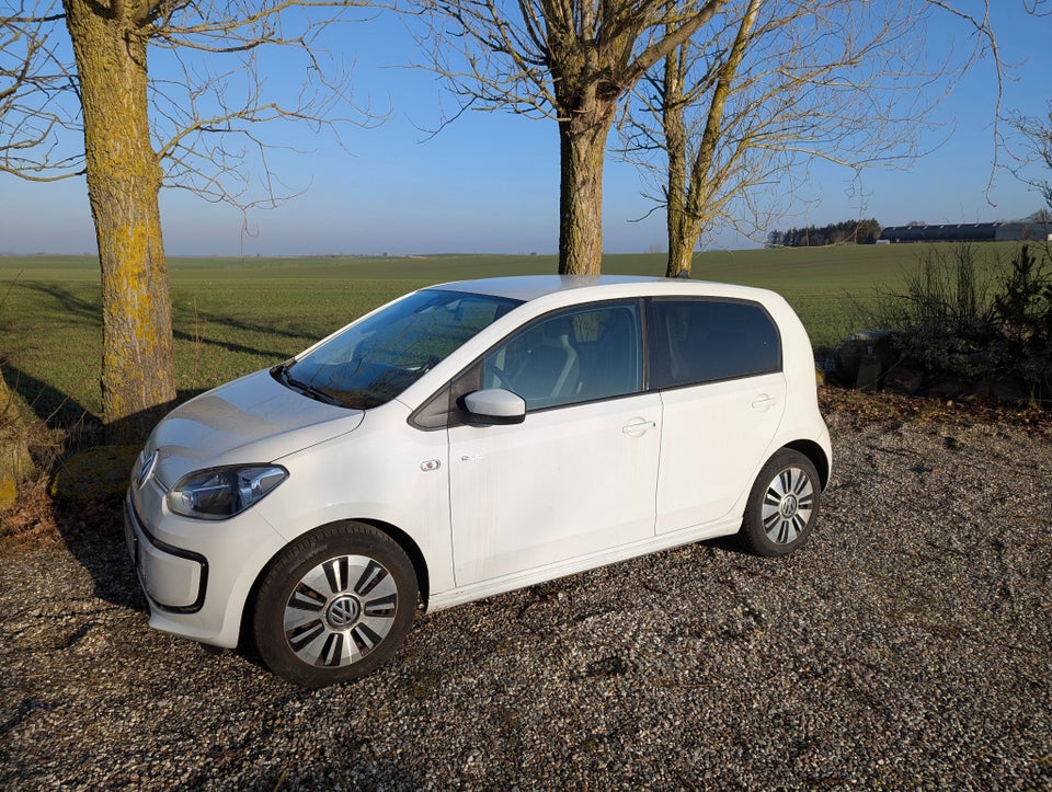 VW e-Up! High Up! 5d