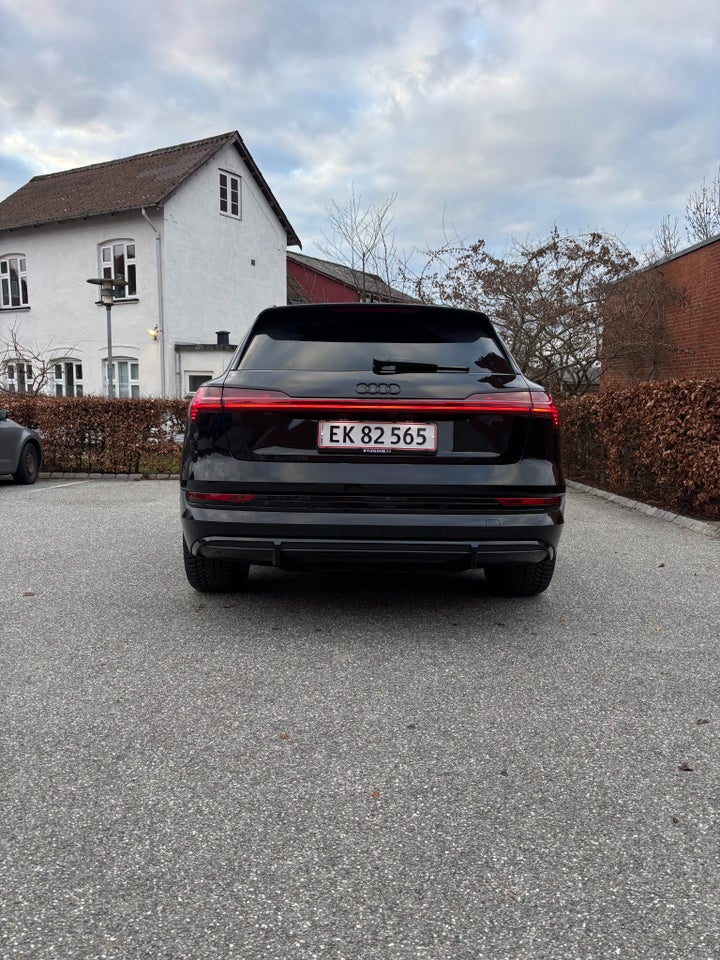 Audi e-tron 55 Black Edition S-line quattro 5d