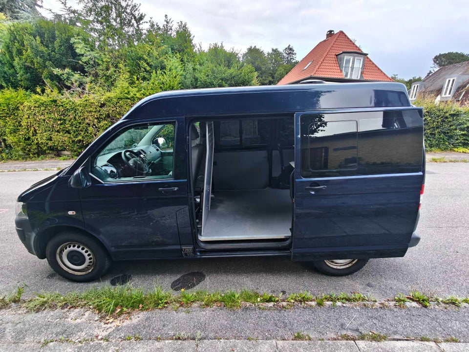 VW Transporter 2,0 TDi 114 Kassevogn kort BMT 5d