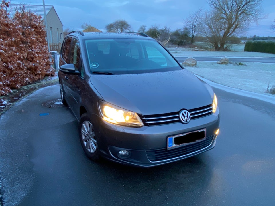 VW Touran 1,6 TDi 105 Comfortline BMT 5d