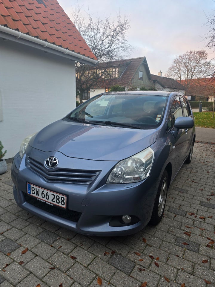 Toyota Verso 1,8 TX 7prs 5d