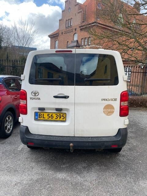 Toyota ProAce 2,0 D 120 Medium Comfort 5d