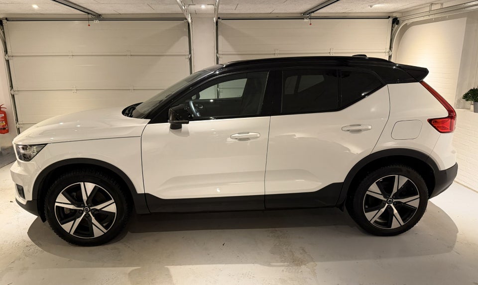 Volvo XC40 P6 ReCharge Pro 5d